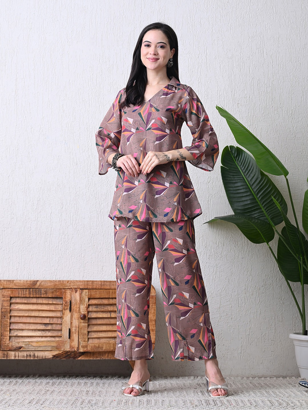 Poly Linen Kurti Set – Printed Classic