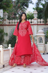 Bandhani Discharge Printed Suit Set with Dupatta & Pant