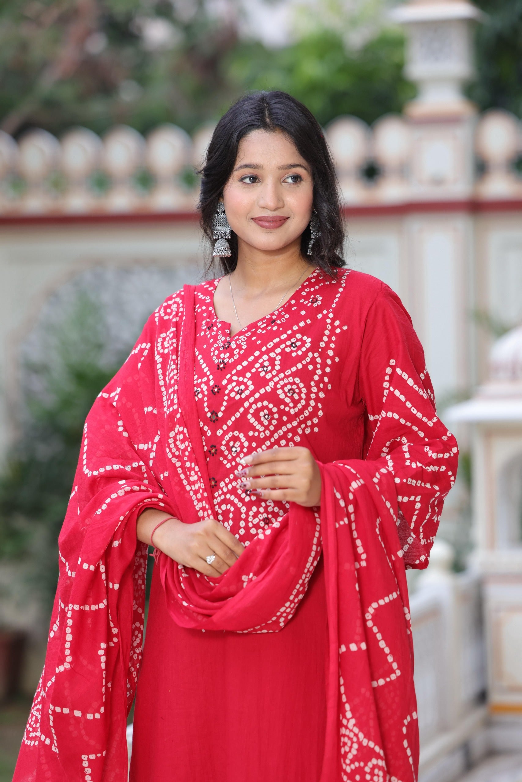 Bandhani Discharge Printed Suit Set with Dupatta & Pant